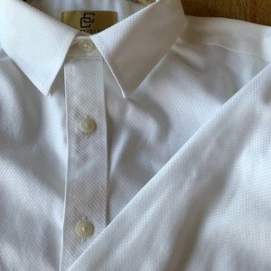 Dillard’s Class Club Gold Label White Button Down